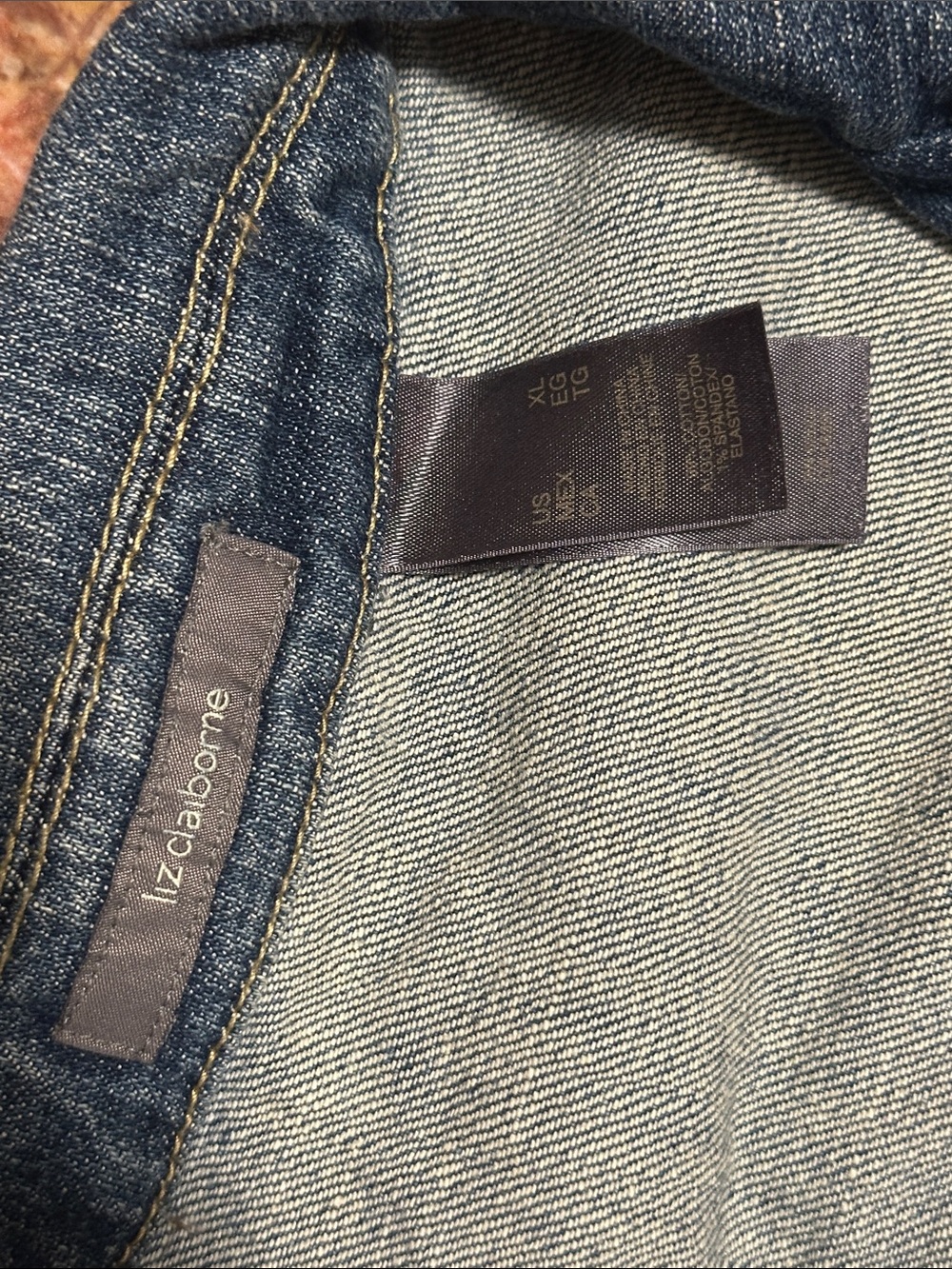 Liz Claiborne Women's Denim zip Jacket - Picture 3 of 17